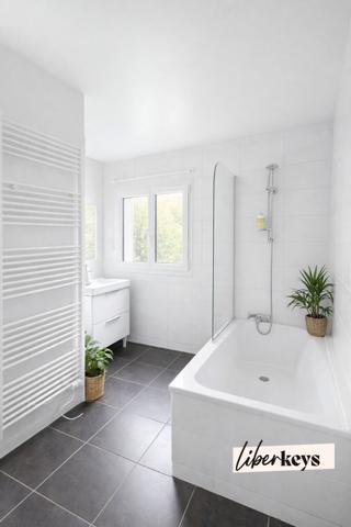 Maison de ville avec jardin garage fermé 4 chambres à 5 min du centre ville de Caen 