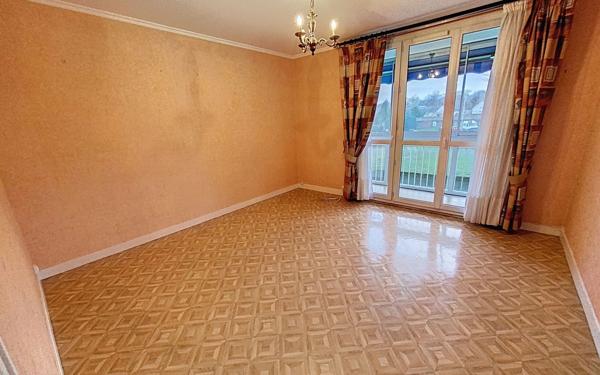 Appartement à vendre    3 pièces • 55,72 m2 Joué-lès-Tours