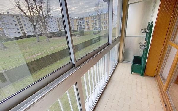 Appartement à vendre    3 pièces • 55,72 m2 Joué-lès-Tours