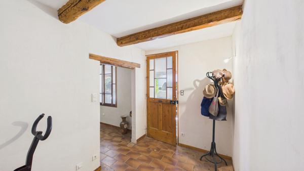 À 5 km d'Avignon Maison de Village Type LOFT 170 m² avec Terrasse, Garage Idéale 2 Familles Rognonas