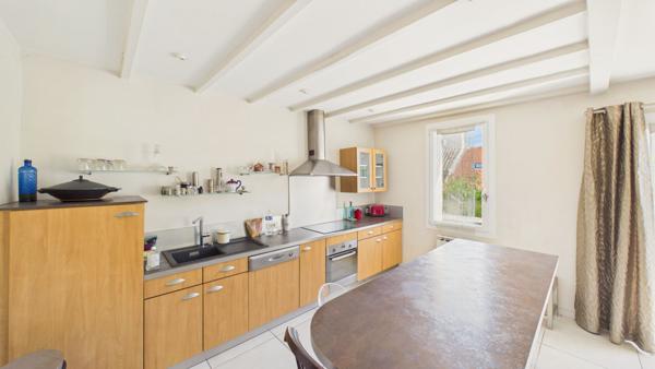 À 5 km d'Avignon Maison de Village Type LOFT 170 m² avec Terrasse, Garage Idéale 2 Familles Rognonas
