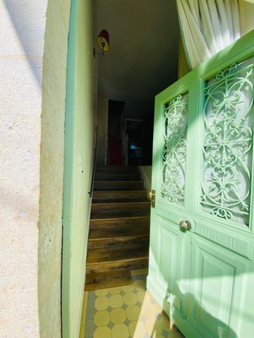 Maison de famille (7pièces) avec piscine BEAUNE (21)