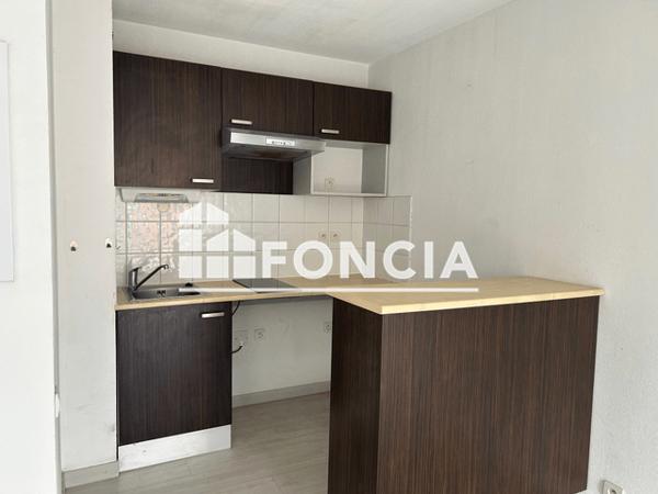 Location Appartement 2 pièces 35.1 m² - 19, AVENUE DE LA MARNE Tarbes 65000