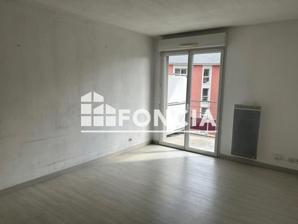 Location Appartement 2 pièces 35.1 m² - 19, AVENUE DE LA MARNE Tarbes 65000