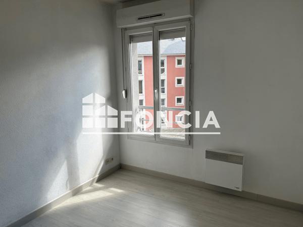 Location Appartement 2 pièces 35.1 m² - 19, AVENUE DE LA MARNE Tarbes 65000