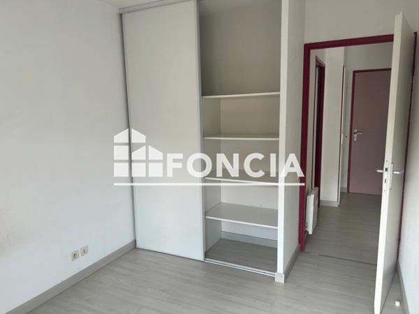 Location Appartement 2 pièces 35.1 m² - 19, AVENUE DE LA MARNE Tarbes 65000