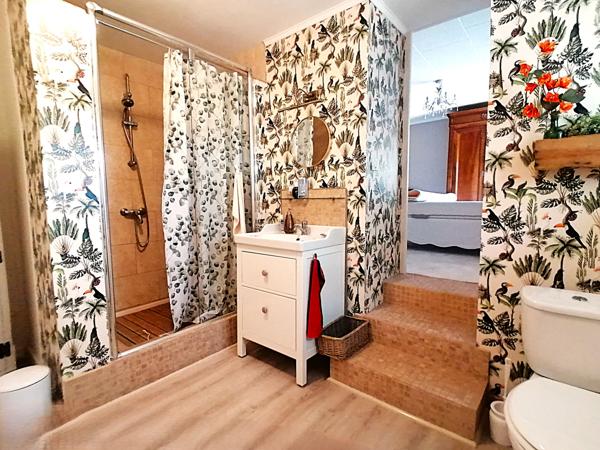 DANS UN HAVRE DE PAIX