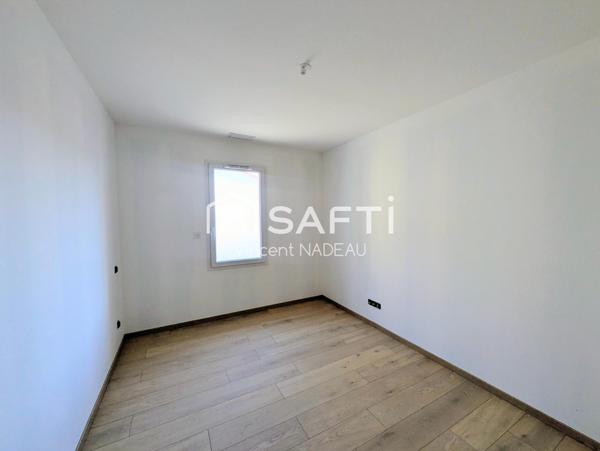 Maison - 6 pièces - 117m²