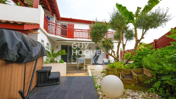 Maison quatre chambres et un studio