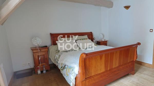 Maison quatre chambres et un studio