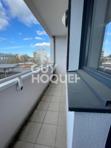 PLACE GALILEE (Grésilles-champollion) APPT T4 AVEC GARAGE