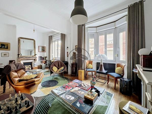 Vente                                                      Appartement
                        
                     2 pièces                      55 m2                     à Saint-Quentin