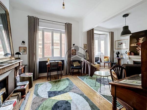 Vente                                                      Appartement
                        
                     2 pièces                      55 m2                     à Saint-Quentin