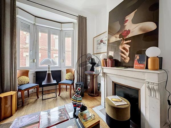 Vente                                                      Appartement
                        
                     2 pièces                      55 m2                     à Saint-Quentin
