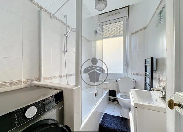 Vente                                                      Appartement
                        
                     2 pièces                      55 m2                     à Saint-Quentin