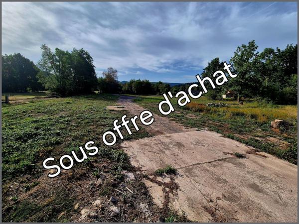 Grande parcelle à Raves