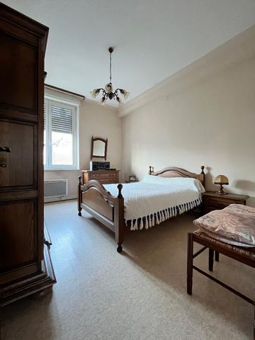 Appartement Freyming Merlebach - 83m²- 3 chambres - grand garage - cave
