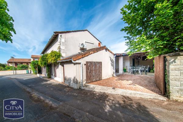 Maison à vendre 4 pièces 107m² Fontaine-le-Comte (86240)