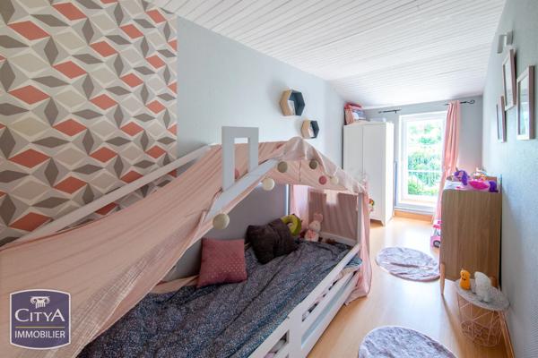 Maison à vendre 4 pièces 107m² Fontaine-le-Comte (86240)