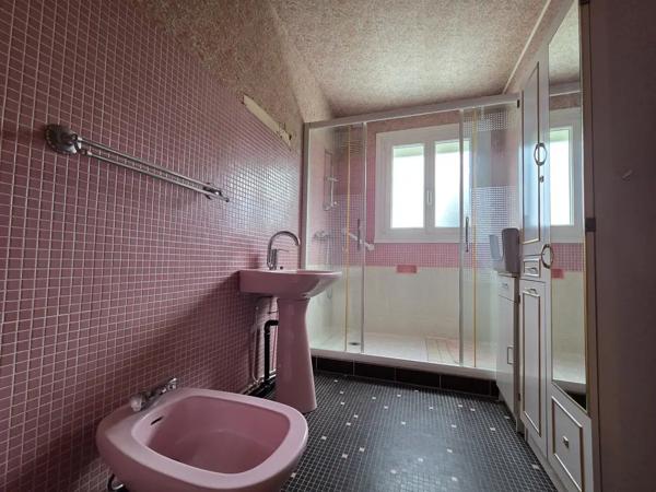 MAISON FAMILIALE 4 CHAMBRES AVEC JARDIN CLOS PONTIVY (56) BR