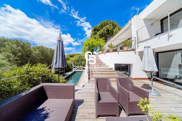 Maison 10 pièces à vendre Marseille 8ème - 13008 / Réf: 85066395