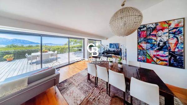 Maison 10 pièces à vendre Marseille 8ème - 13008 / Réf: 85066395