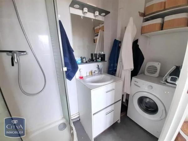 Appartement à louer 2 pièces 32.54m² Limoges (87100)