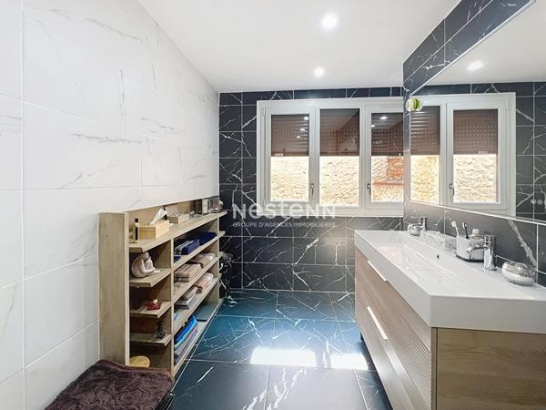 Thuir, maison  4 pieces 82.49 m2, patio et toit terrasse