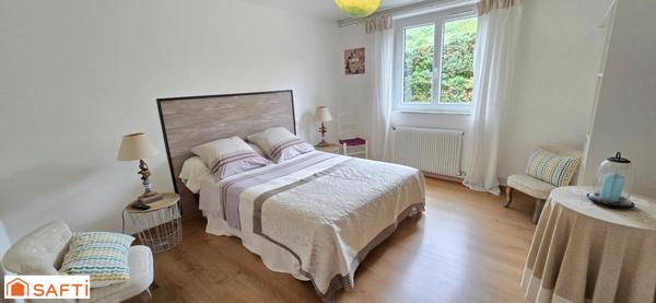 Maison de 148 m² habitables, située à proximité du centre-ville