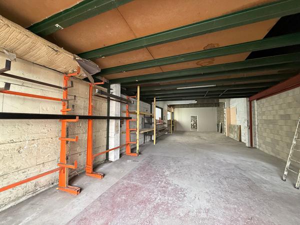Entrepôt / local industriel Morangis 180 m2