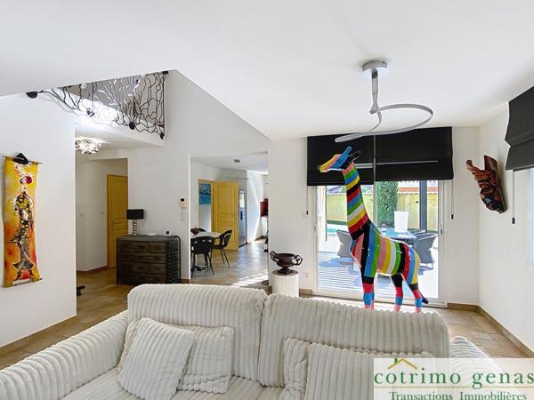 Chassieu Villa 135m² habitables+piscine Terrain 645m²