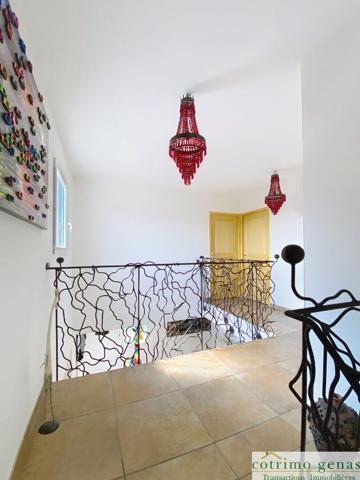 Chassieu Villa 135m² habitables+piscine Terrain 645m²