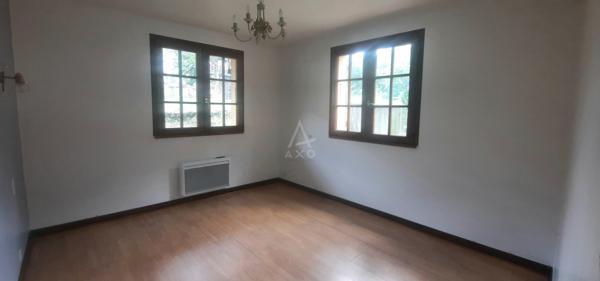 Appartement T3 en Rdc, garage+ terrain