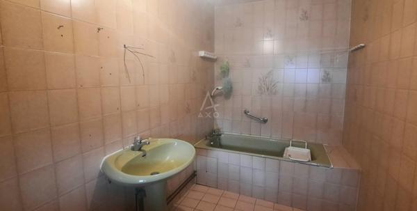 Appartement T3 en Rdc, garage+ terrain