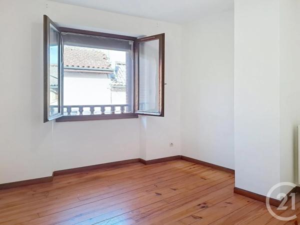 Maison à vendre  4 pièces - 75,20 m 2   SAVERDUN  - 09