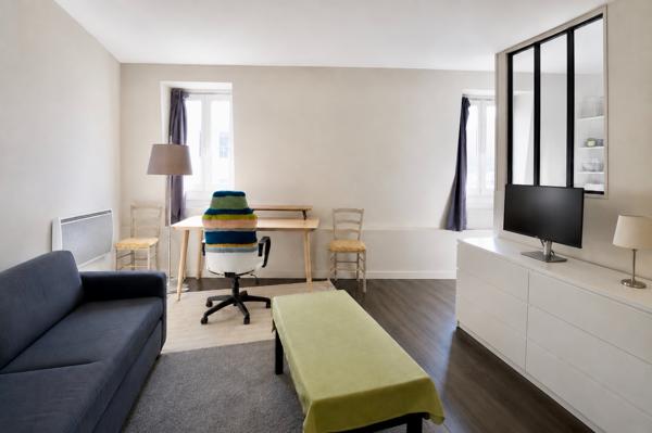T1 Bis lumineux avec coin nuit cosy-Emplacement premium Lille , Lille
