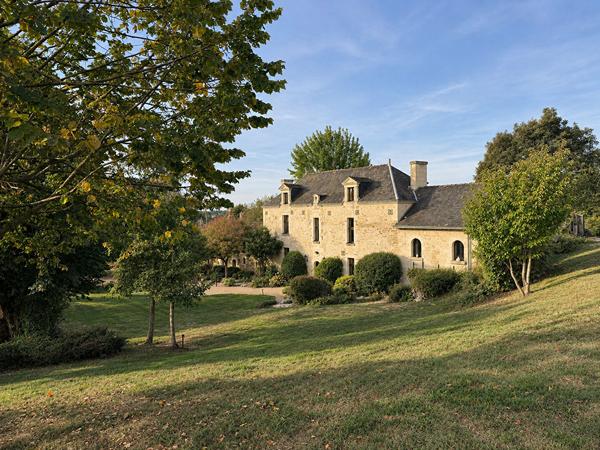 Demeure de prestige - Manoir et gites du 17ème siècle - piscine - Vallée du Layon
