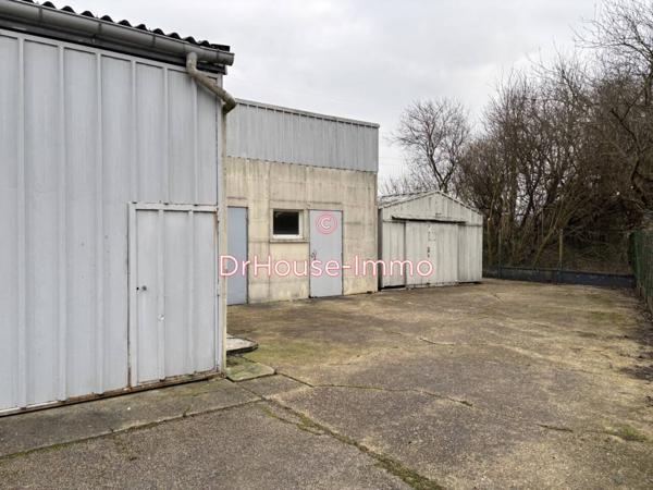 Bureau à vendre 3 pièces de 490 m²