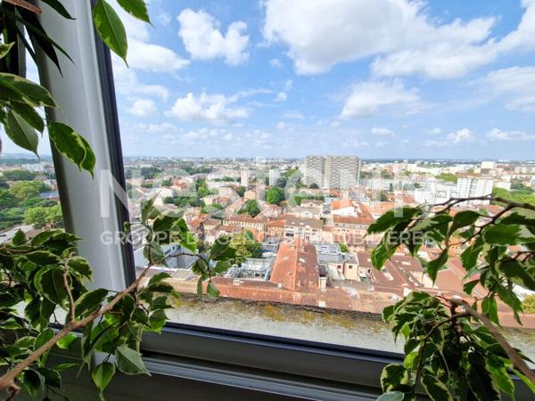 Appartement Toulouse 31300 Loves rooms vue imprenable 85m² dernier étage Saint Cyprien