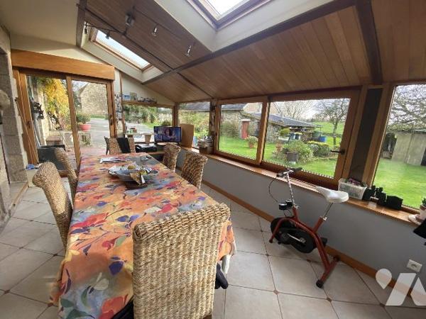 Magnifique longère avec maison principale et partie gîtes