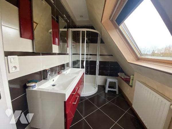 Magnifique longère avec maison principale et partie gîtes