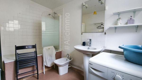 Immeuble Sézanne 6 pièce(s) 168.5 m2