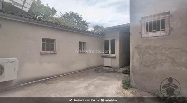 Location                                                      Appartement
                        
                     2 pièces                      44 m2                     à Coutras