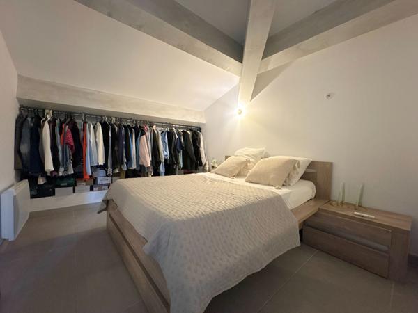 A VENDRE 84120 PERTUIS APPARTEMENT DUPLEX TYPE 4 PIECES D'ENVIRON 66 M² LOI CARREZ  (98M² AU SOL) AVEC BALCON ET STATIONNEMENT