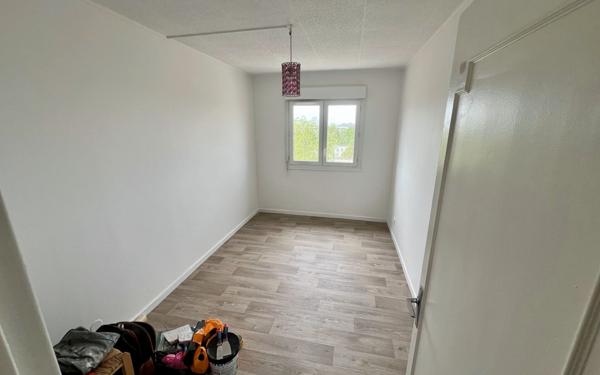 Appartement à vendre    3 pièces • 52,50 m2 La Courneuve