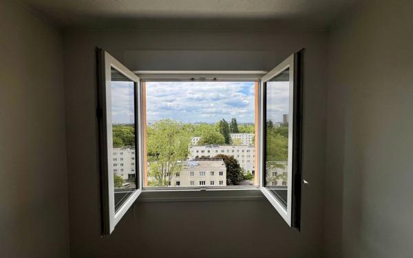 Appartement à vendre    3 pièces • 52,50 m2 La Courneuve