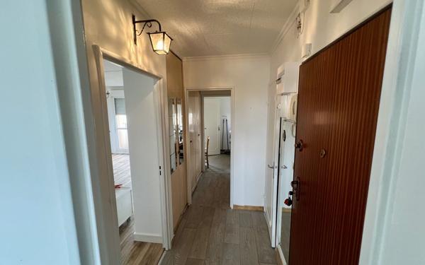 Appartement à vendre    3 pièces • 52,50 m2 La Courneuve