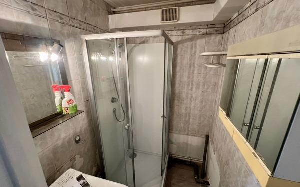 Appartement à vendre    3 pièces • 52,50 m2 La Courneuve