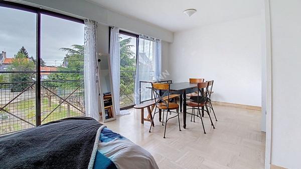 NANTES - ROND-POINT DE VANNES / Studio 28,84m² au 3ème étage avec ascenseur, DPE C