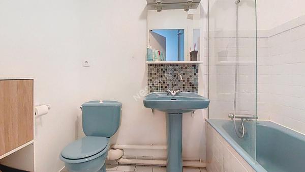 NANTES - ROND-POINT DE VANNES / Studio 28,84m² au 3ème étage avec ascenseur, DPE C